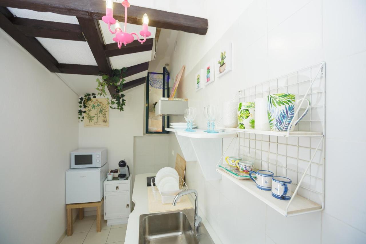 Ti Porto Al Centro Unforgettable Moments Apartment Salerno Bagian luar foto