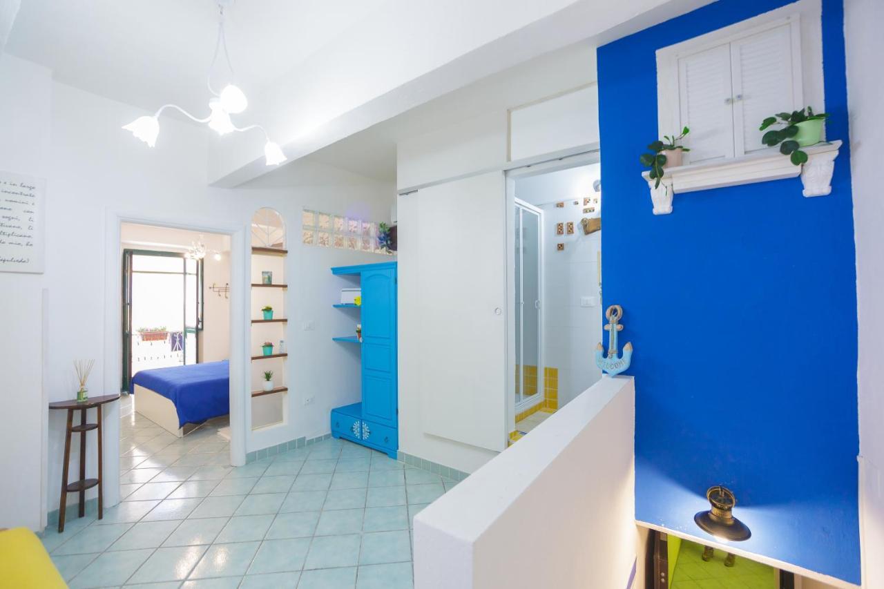 Ti Porto Al Centro Unforgettable Moments Apartment Salerno Bagian luar foto
