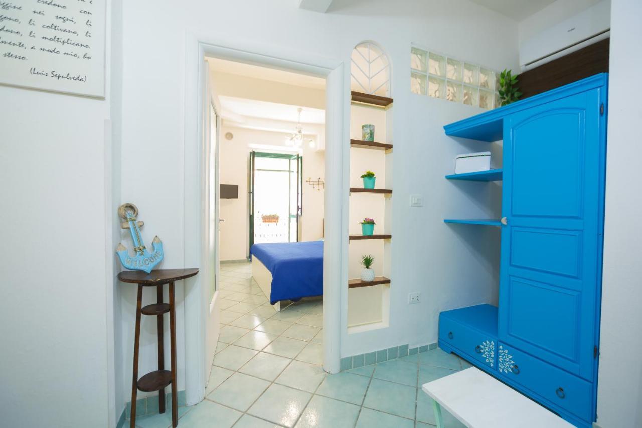 Ti Porto Al Centro Unforgettable Moments Apartment Salerno Bagian luar foto