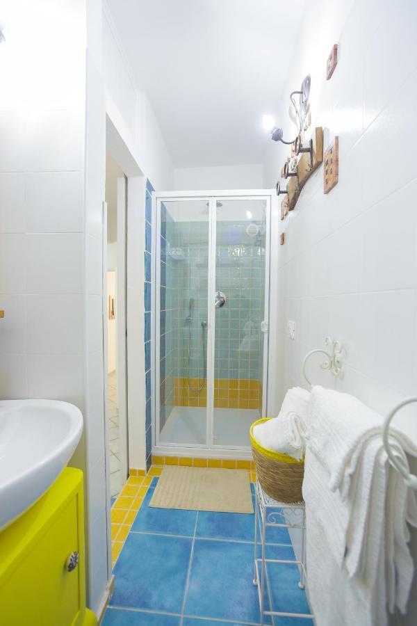 Ti Porto Al Centro Unforgettable Moments Apartment Salerno Bagian luar foto